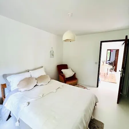 Casa vacanze Maison A L'oree Du Bois Les Mimosas *